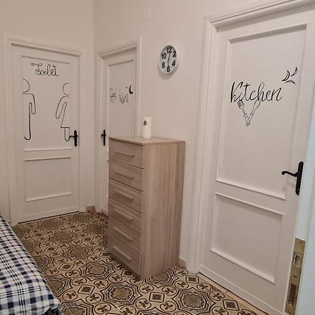 Appartamento Roma Vicino Metro C Esterno foto